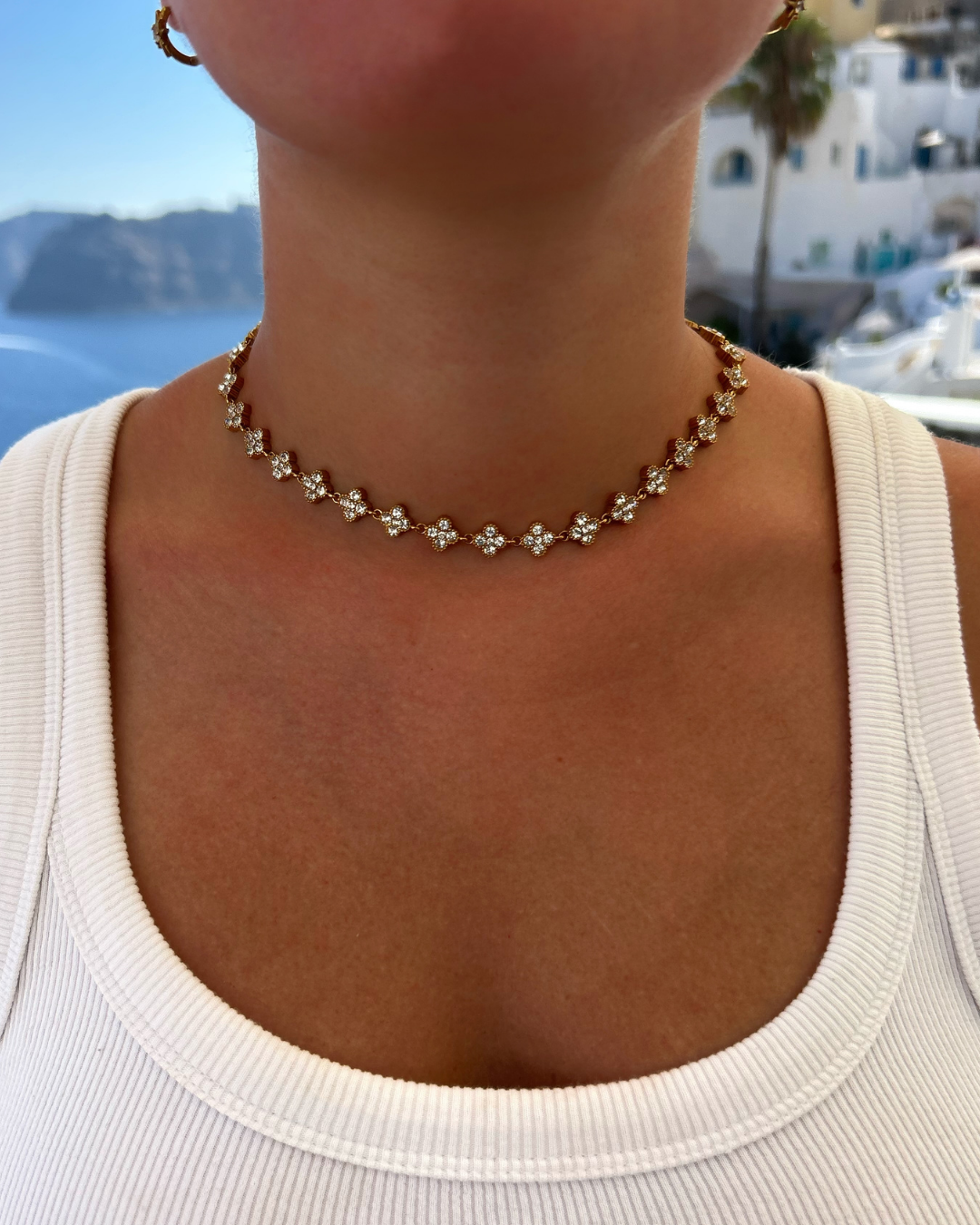 LOLA NECKLACE